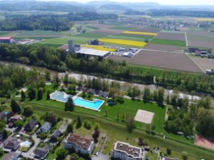 20190507-luftaufn-schwimmbad-bahnhof