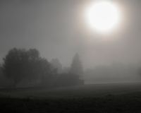 _R5_3107-nebel-herbst-stromleitung-buetikofen-2-kirchberg