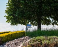 _R5_3484-kreisverkehr-umfahrungsstrasse-wegweiser-saalbau-kirchberg