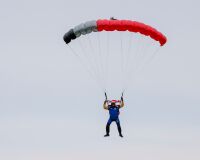 _R5_3870-gleitschirmflieger-kirchberg