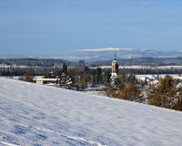 _R5_5292-winter-schnee-kirche-jura-chasseral-kirchberg